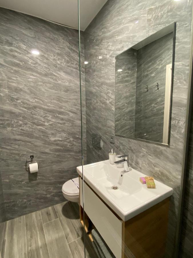 Apart Reserve Central İvano-Frankivsk Dış mekan fotoğraf