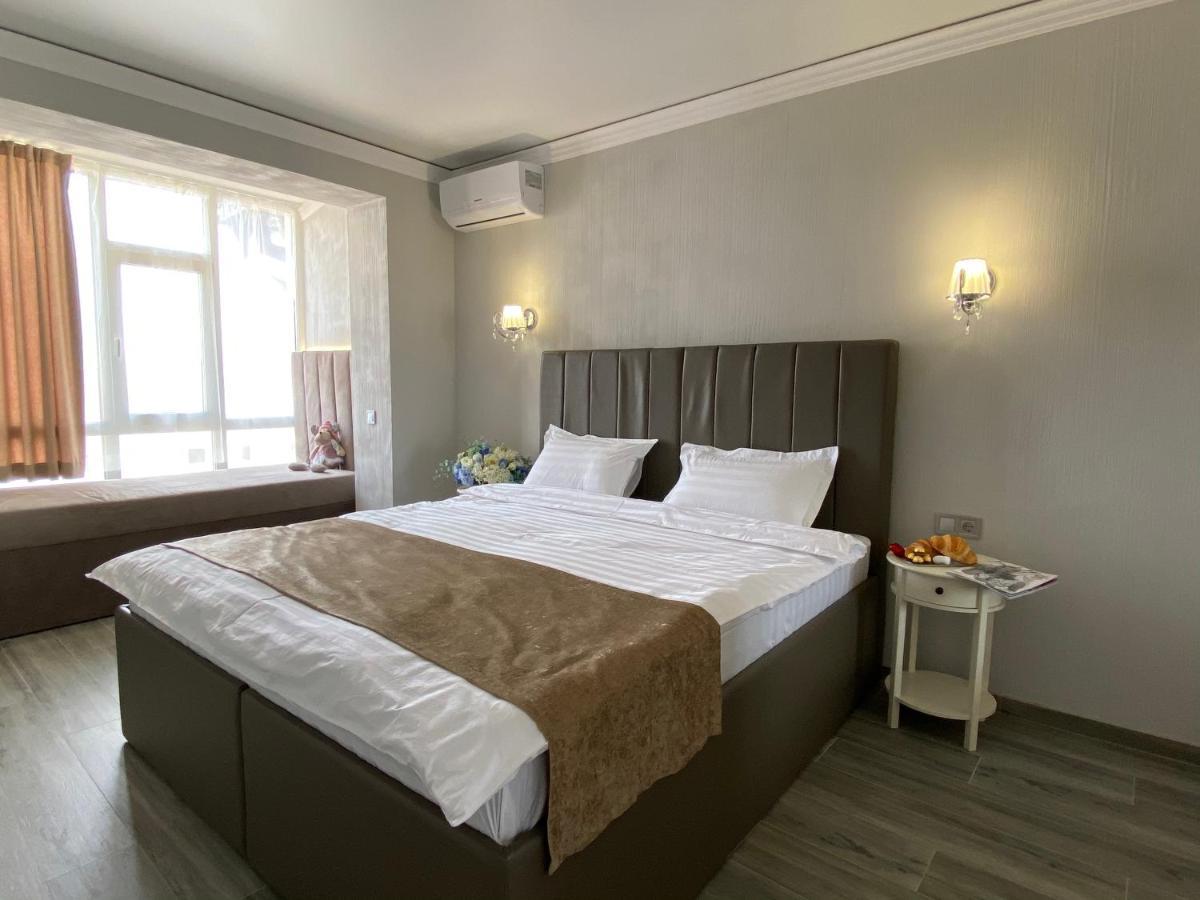 Apart Reserve Central İvano-Frankivsk Dış mekan fotoğraf