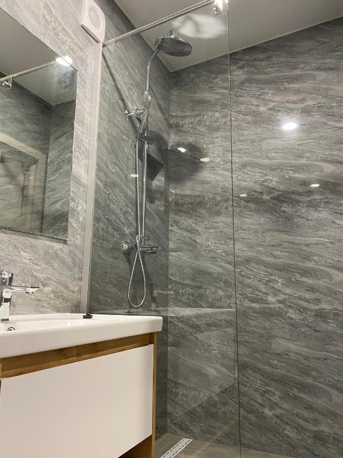 Apart Reserve Central İvano-Frankivsk Dış mekan fotoğraf