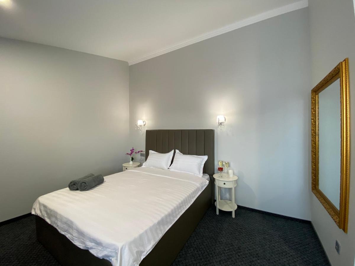 Apart Reserve Central İvano-Frankivsk Dış mekan fotoğraf